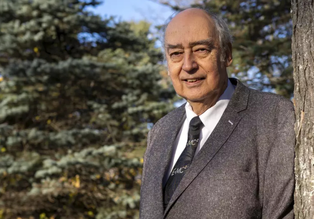 50 ans plus tard, toujours prêt à aider